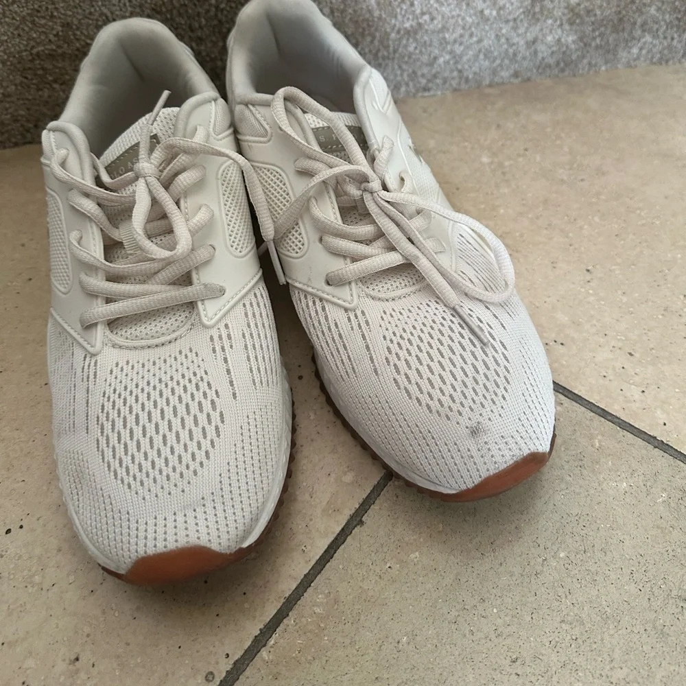 U.S. POLO ASSN Women’s cream Athletic Sneakers Size 10 US - Picture 5 of 9